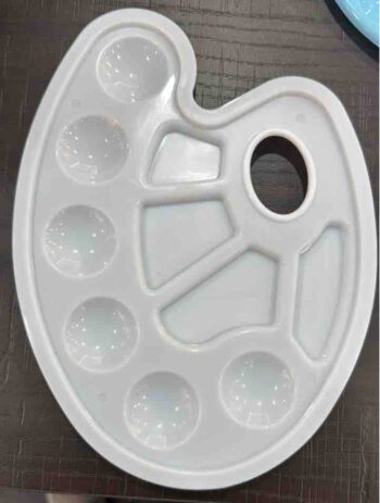 White tray 6